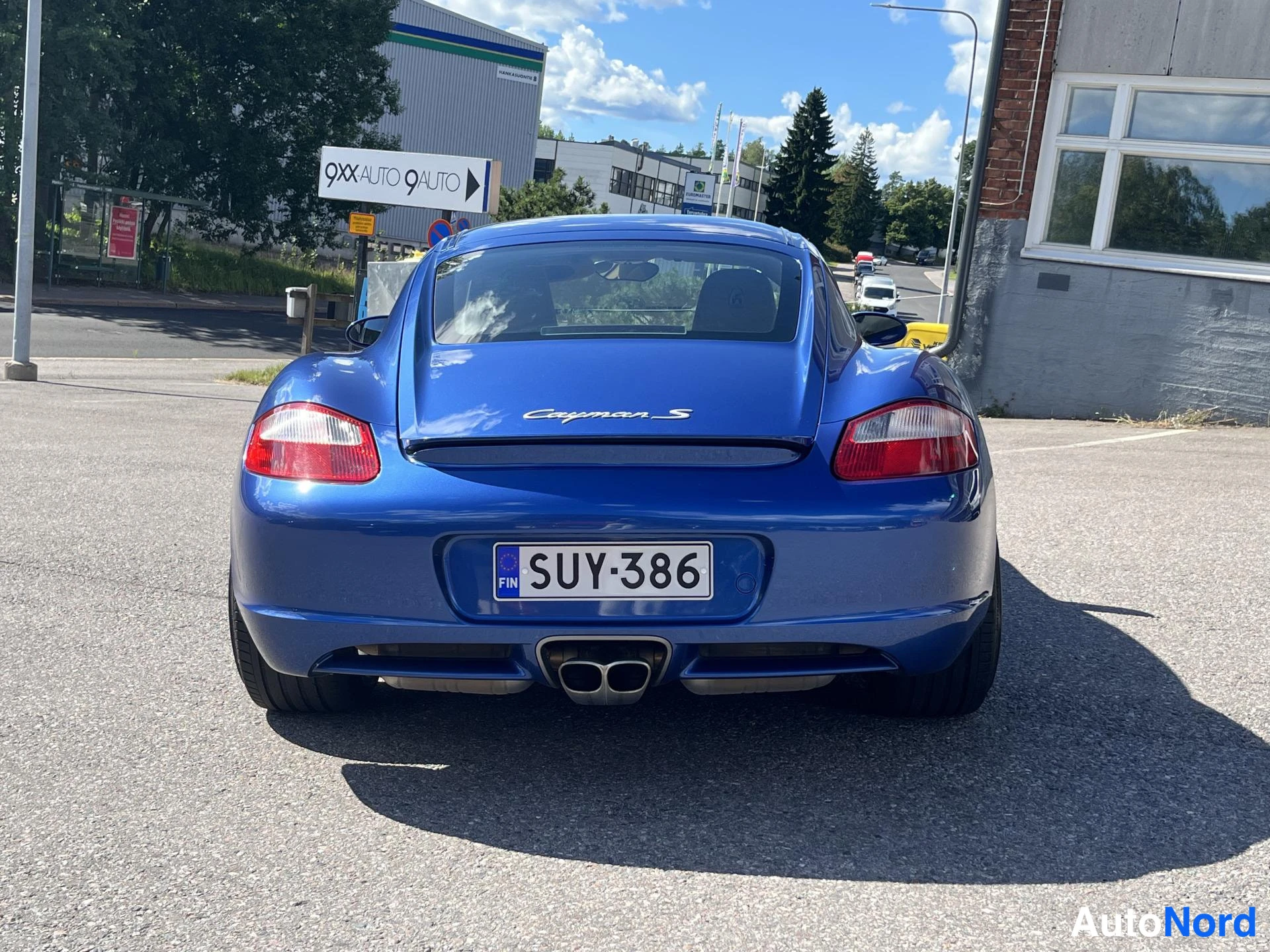 Sininen Porsche Cayman 2005, ulkokuva 8