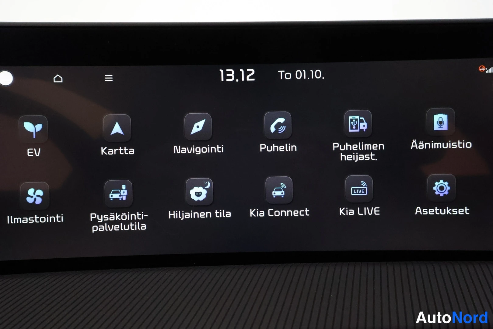 Valkoinen Kia EV6 2024, kuva 38