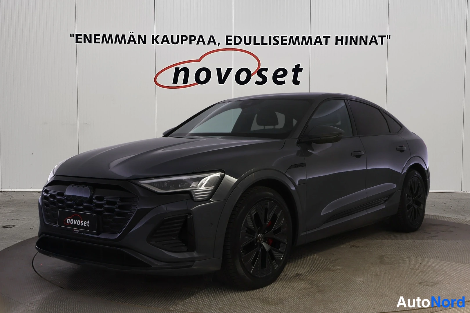 Audi Q8 E-TRON Sportback 55 Land of quattro S line 2024