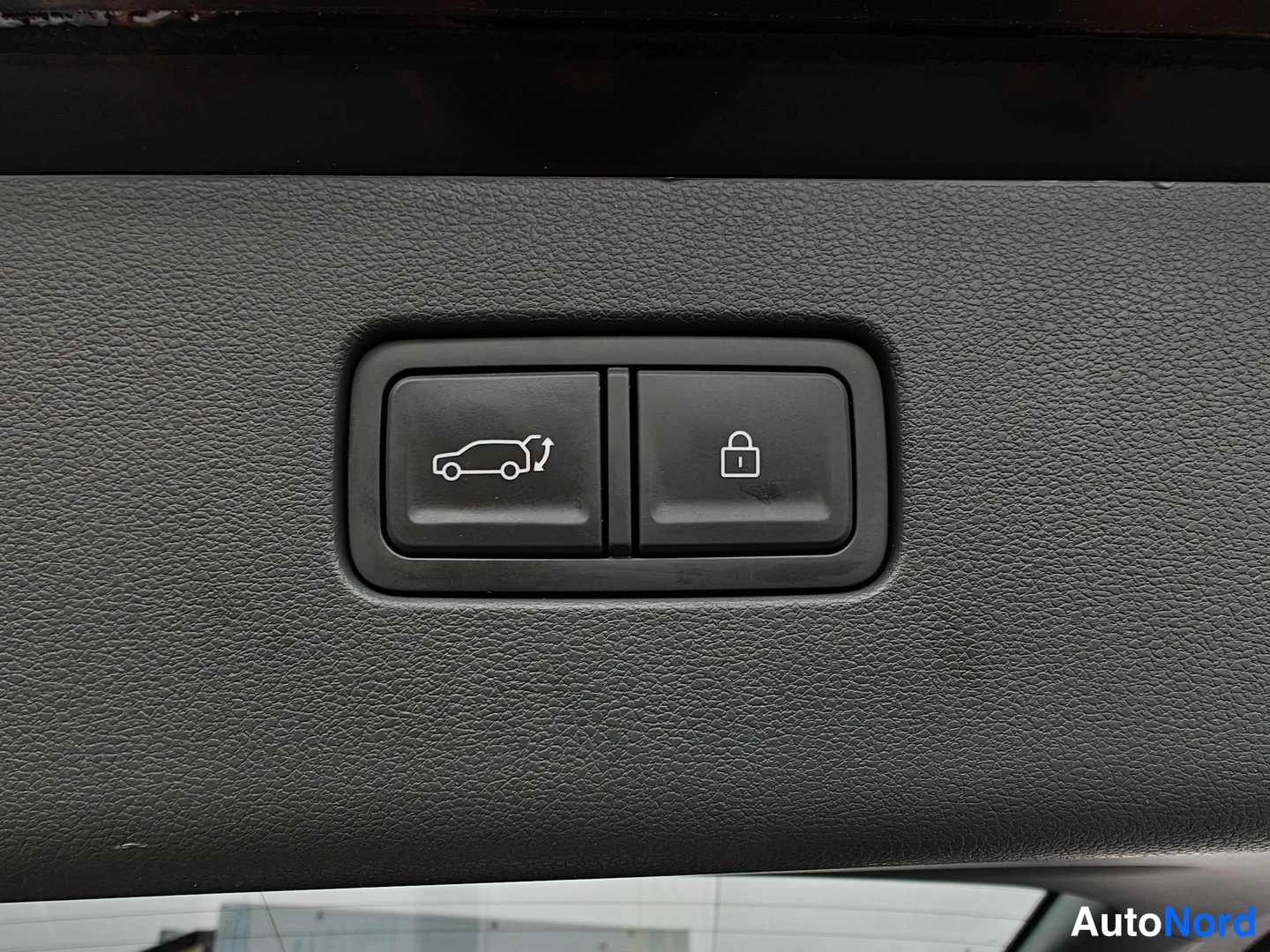 Valkoinen Hyundai IONIQ 9 2025, kuva 23