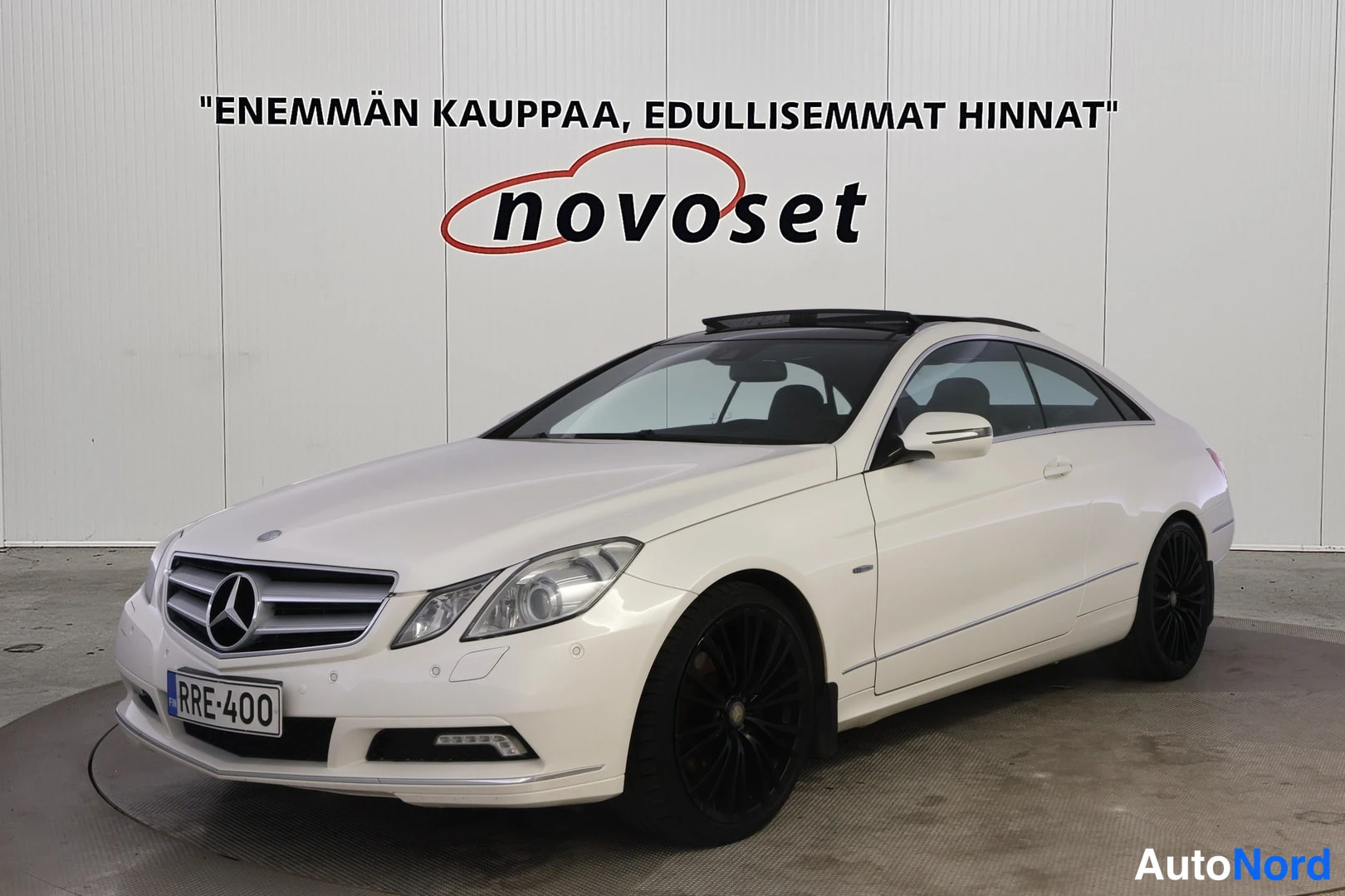 Mercedes-Benz E 2009