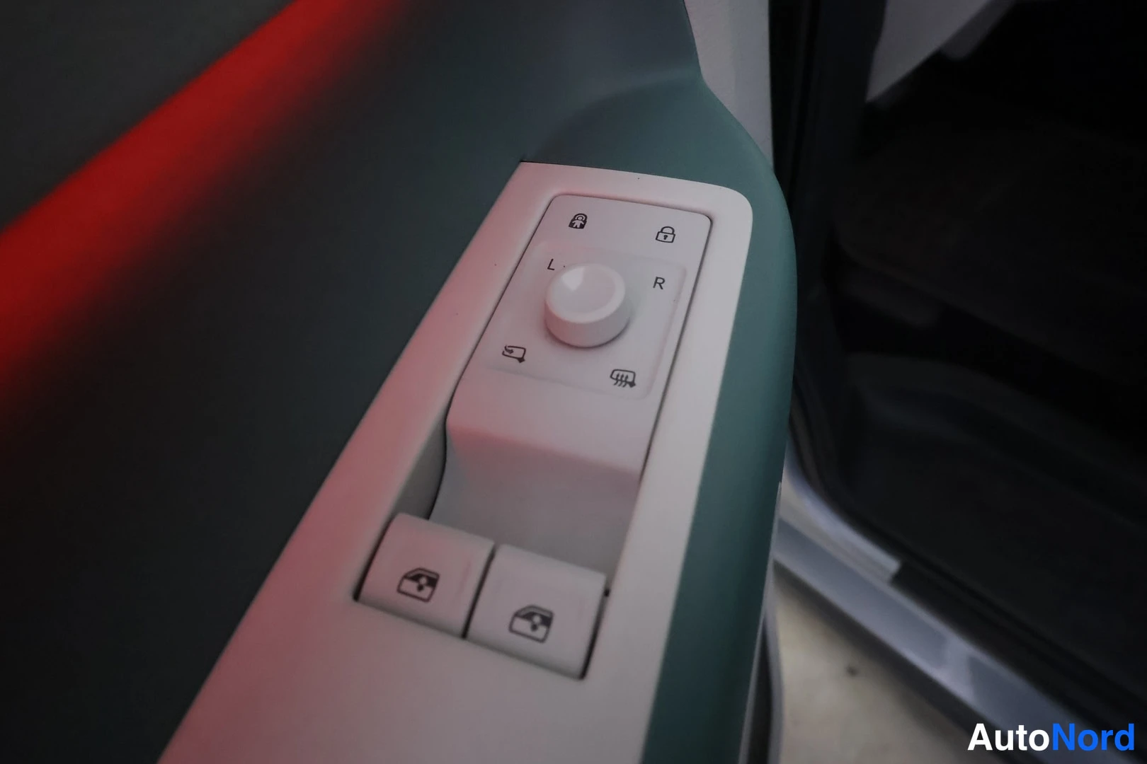 Volkswagen ID. Buzz 2024, yksityiskohta, kuva 22