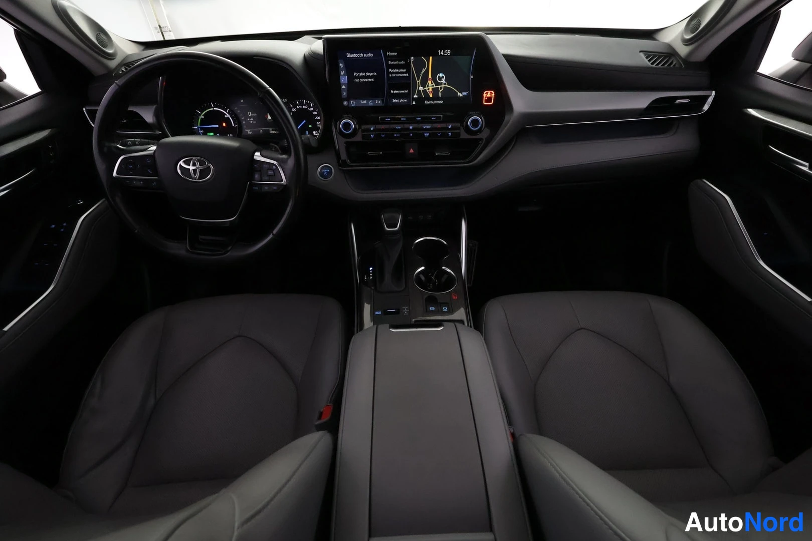 Punainen Toyota HIGHLANDER 2021, kuva 28