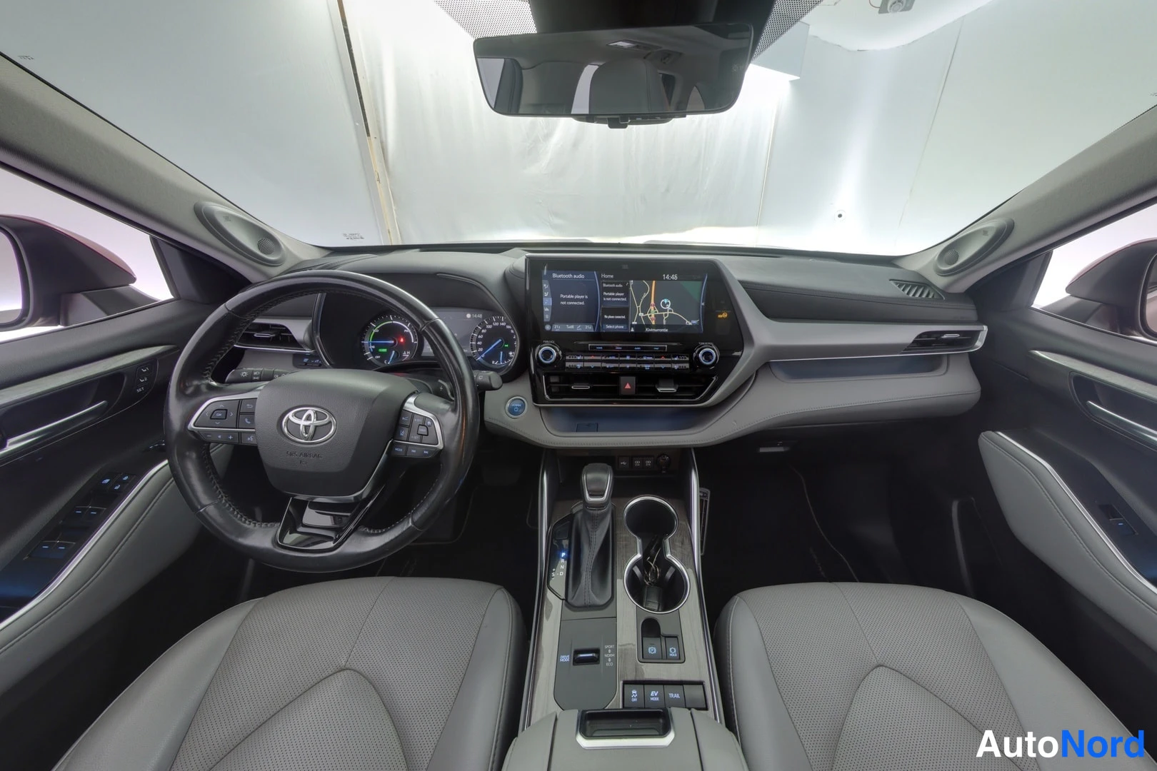 Punainen Toyota HIGHLANDER 2021, kuva 40