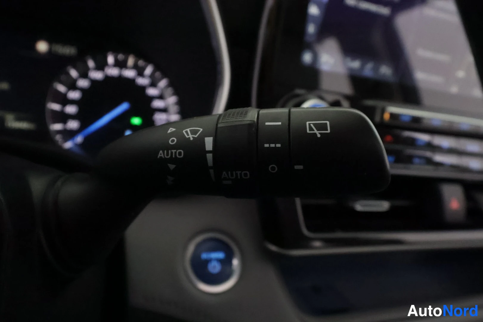 Punainen Toyota HIGHLANDER 2021, yksityiskohta, kuva 21