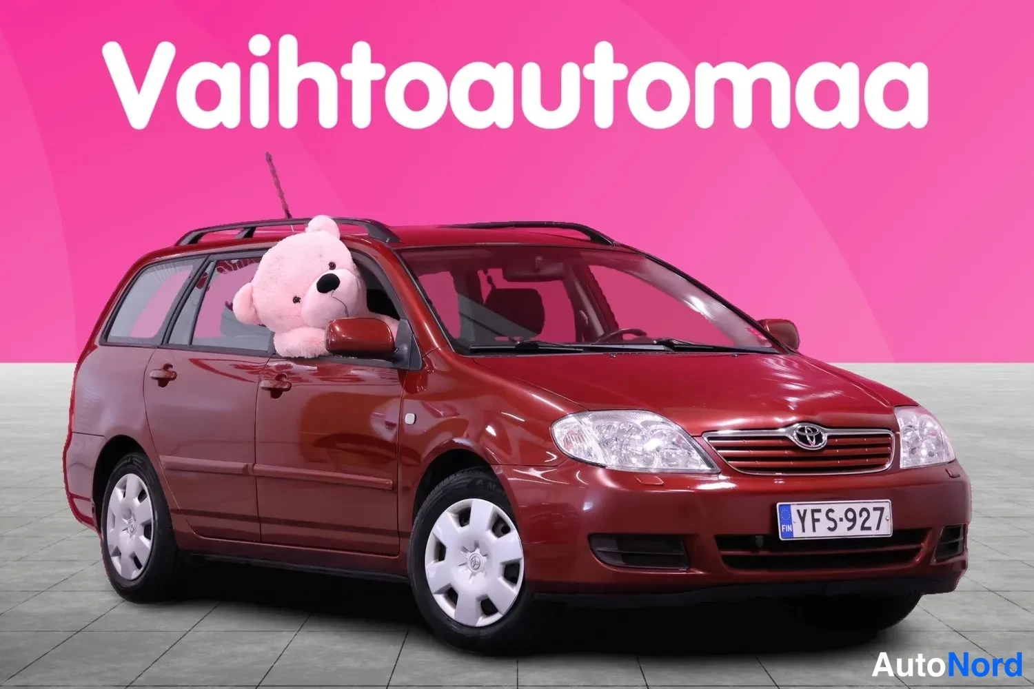 Etuviisto, nokka oikealle: Toyota Corolla 2005