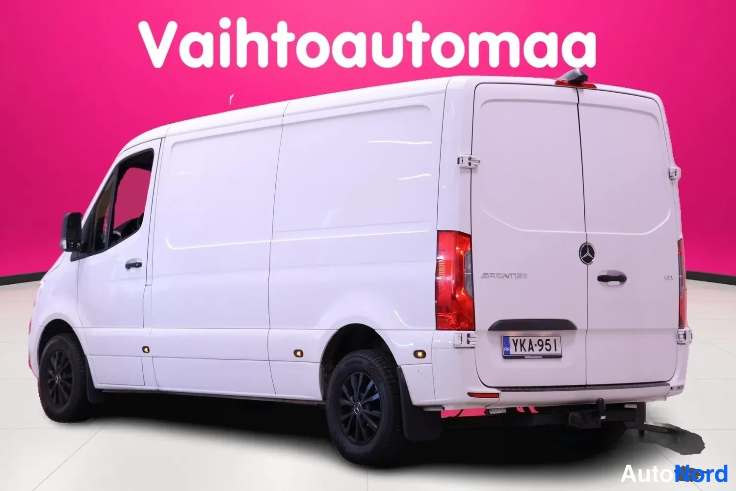 Valkoinen Mercedes-Benz Sprinter 314 CDI 2019, takaviisto, kuva 9