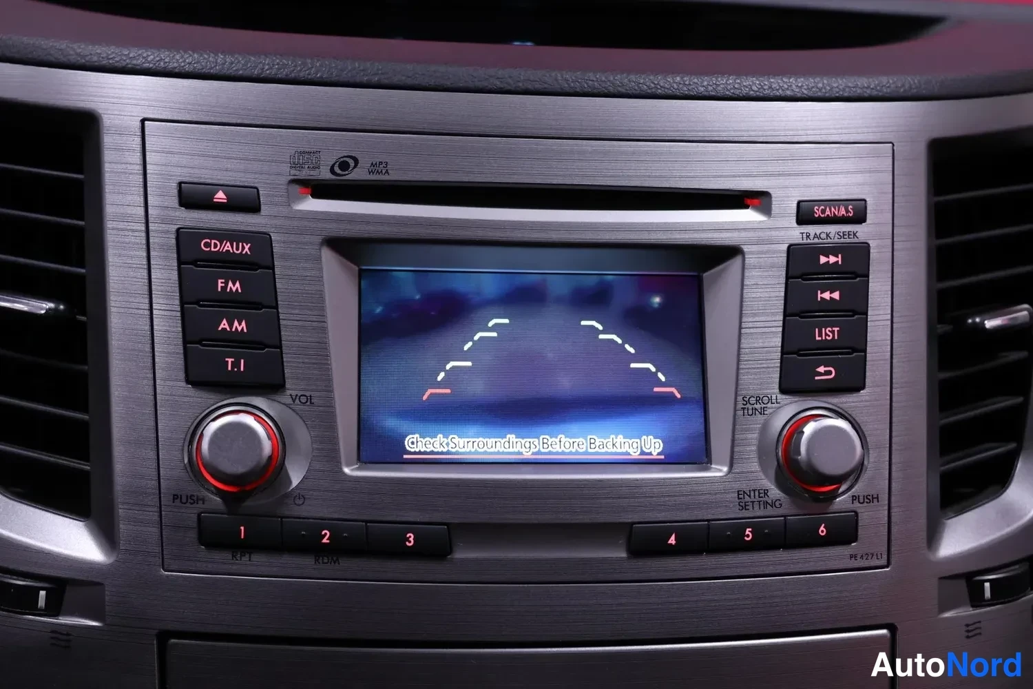 Hopea Subaru Legacy 2012, kuva 17