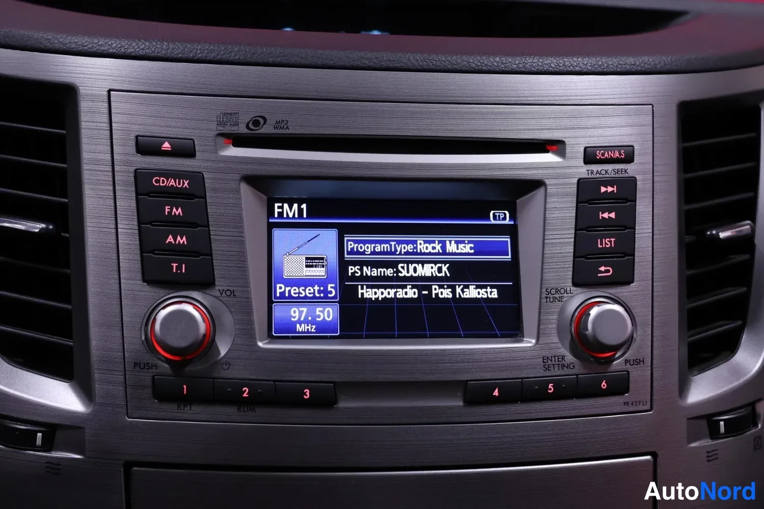 Hopea Subaru Legacy 2012, kuva 18