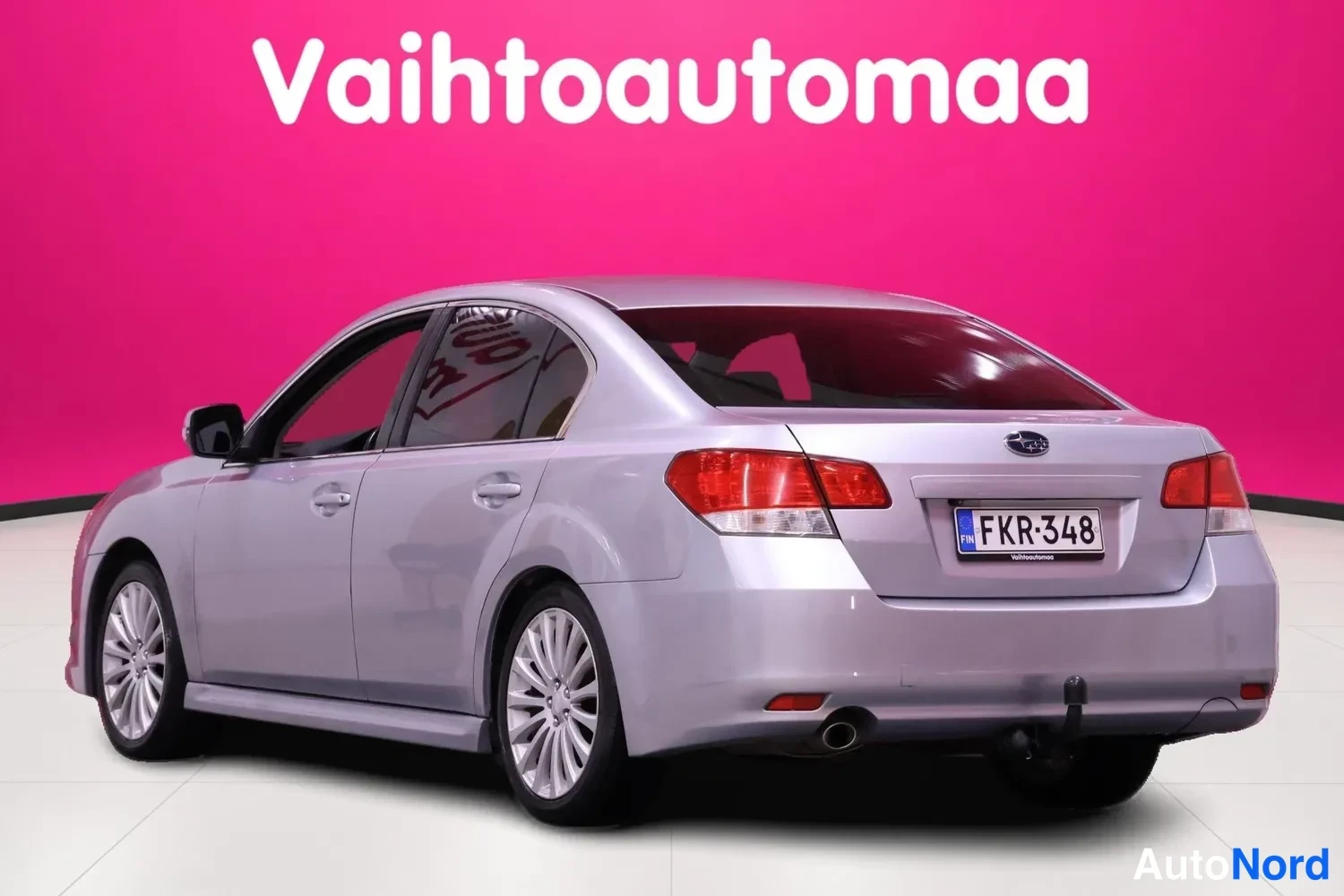 Hopea Subaru Legacy 2012, takaviisto, kuva 6