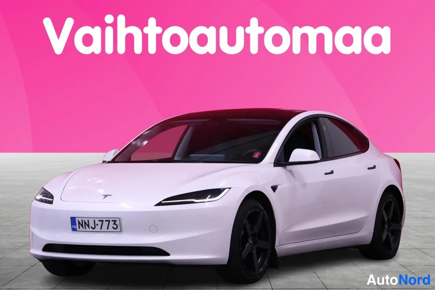 Tesla Model 3 2024