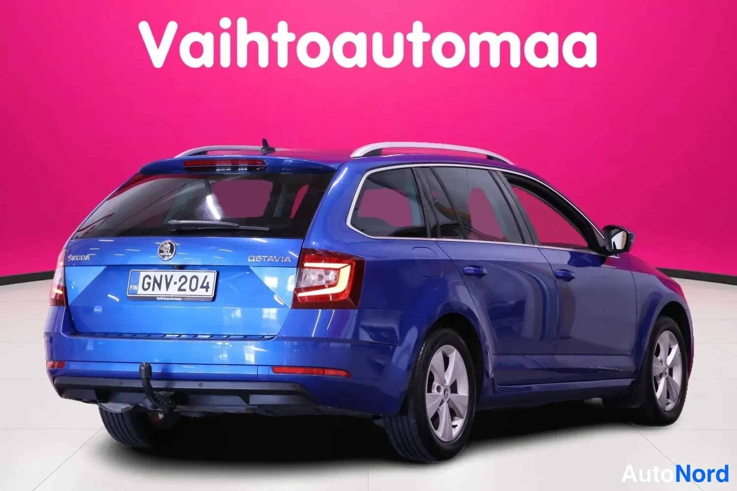 Sininen Skoda Octavia 2020, takaviisto, kuva 5