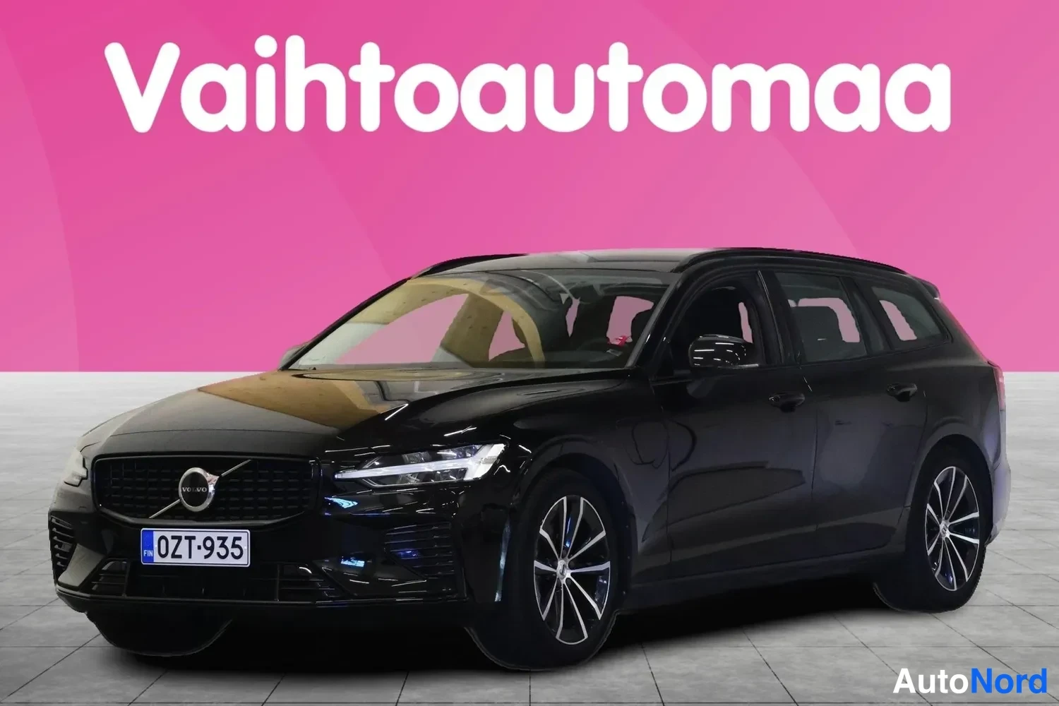 Volvo V60 T8 2023
