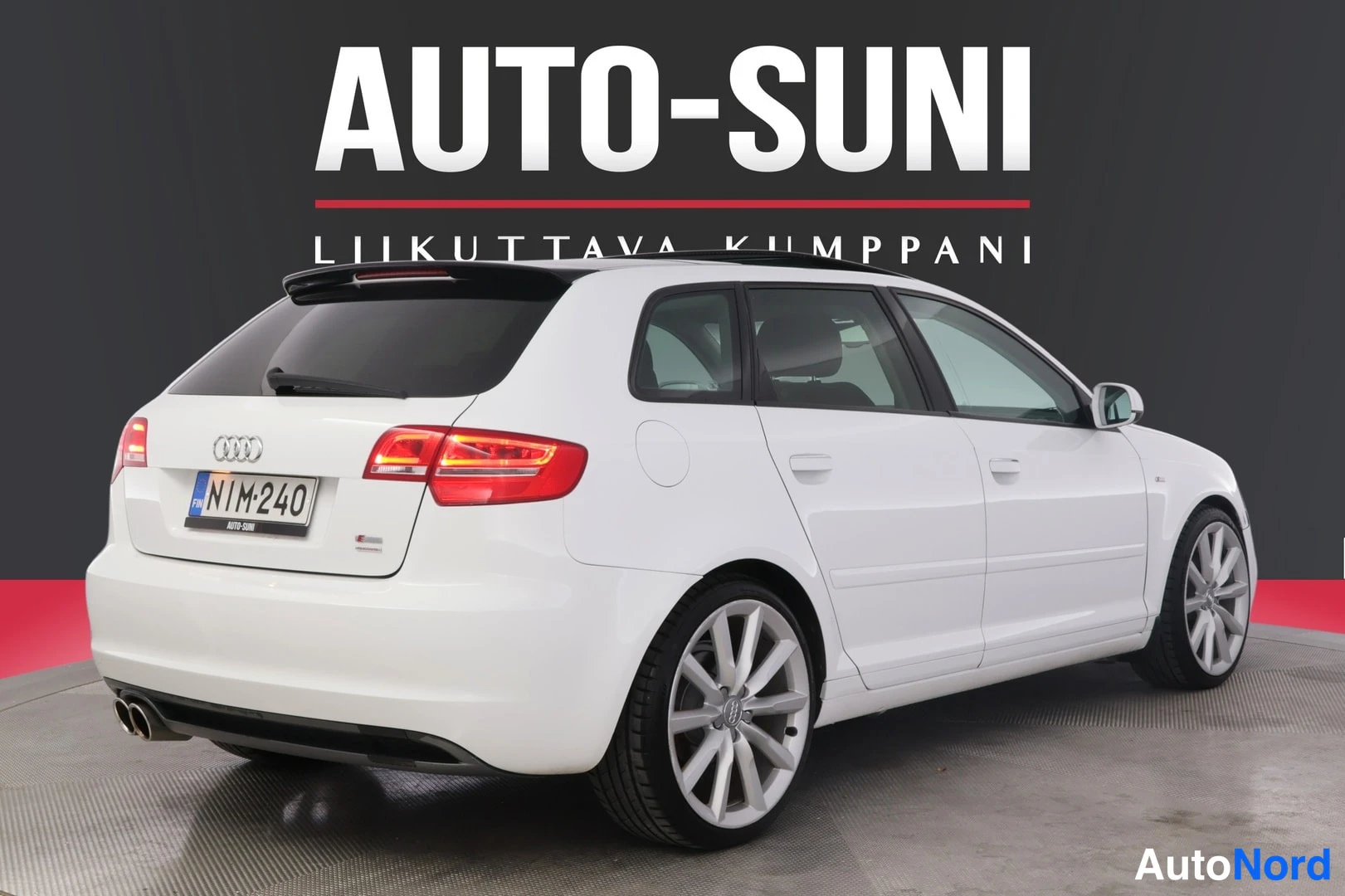 Valkoinen Audi A3 2011, takaviisto, kuva 9