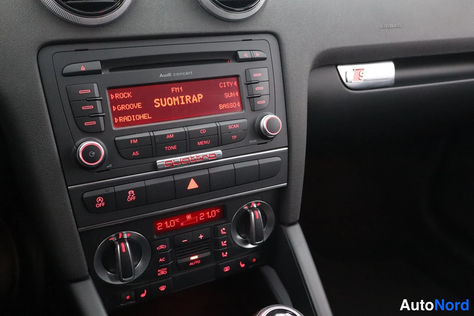 Valkoinen Audi A3 2011, kuva 21