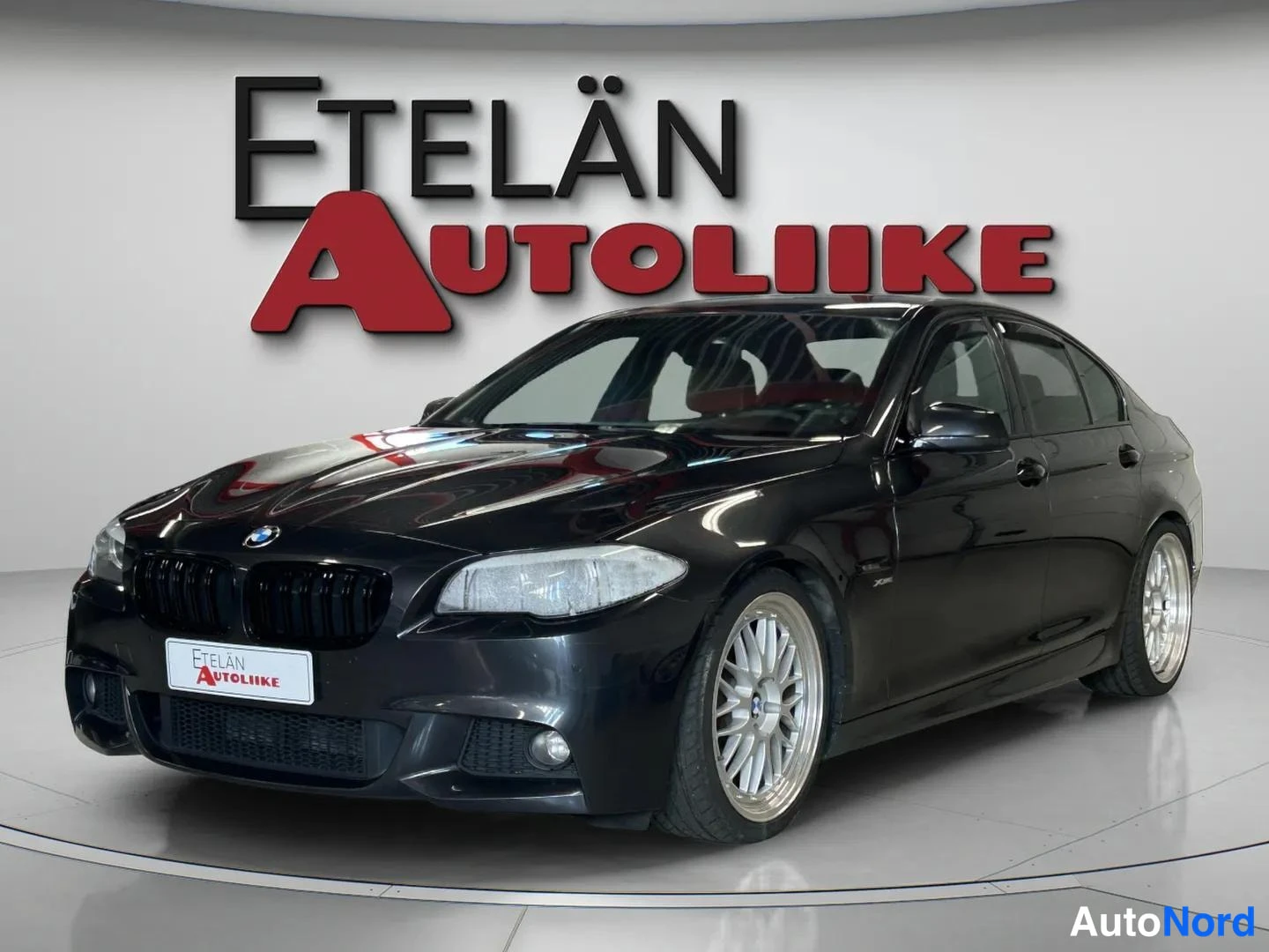 BMW 530d xDrive M-Sport 2012