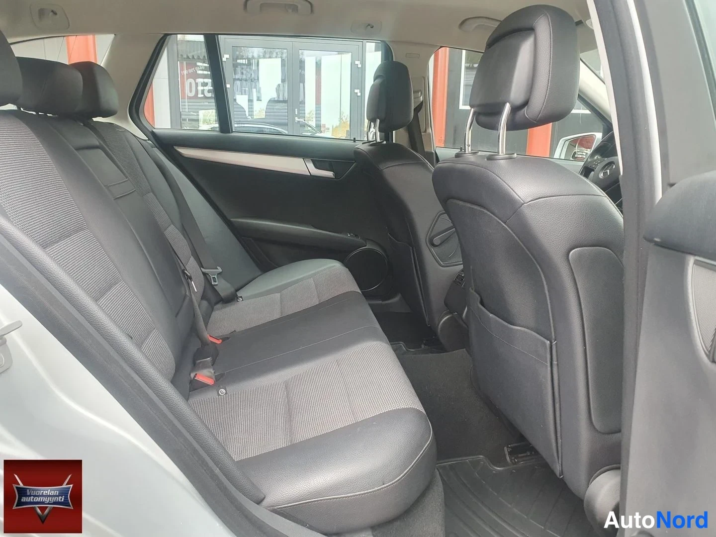 Hopea Mercedes-Benz C 250 CDI 2012, kuva 22