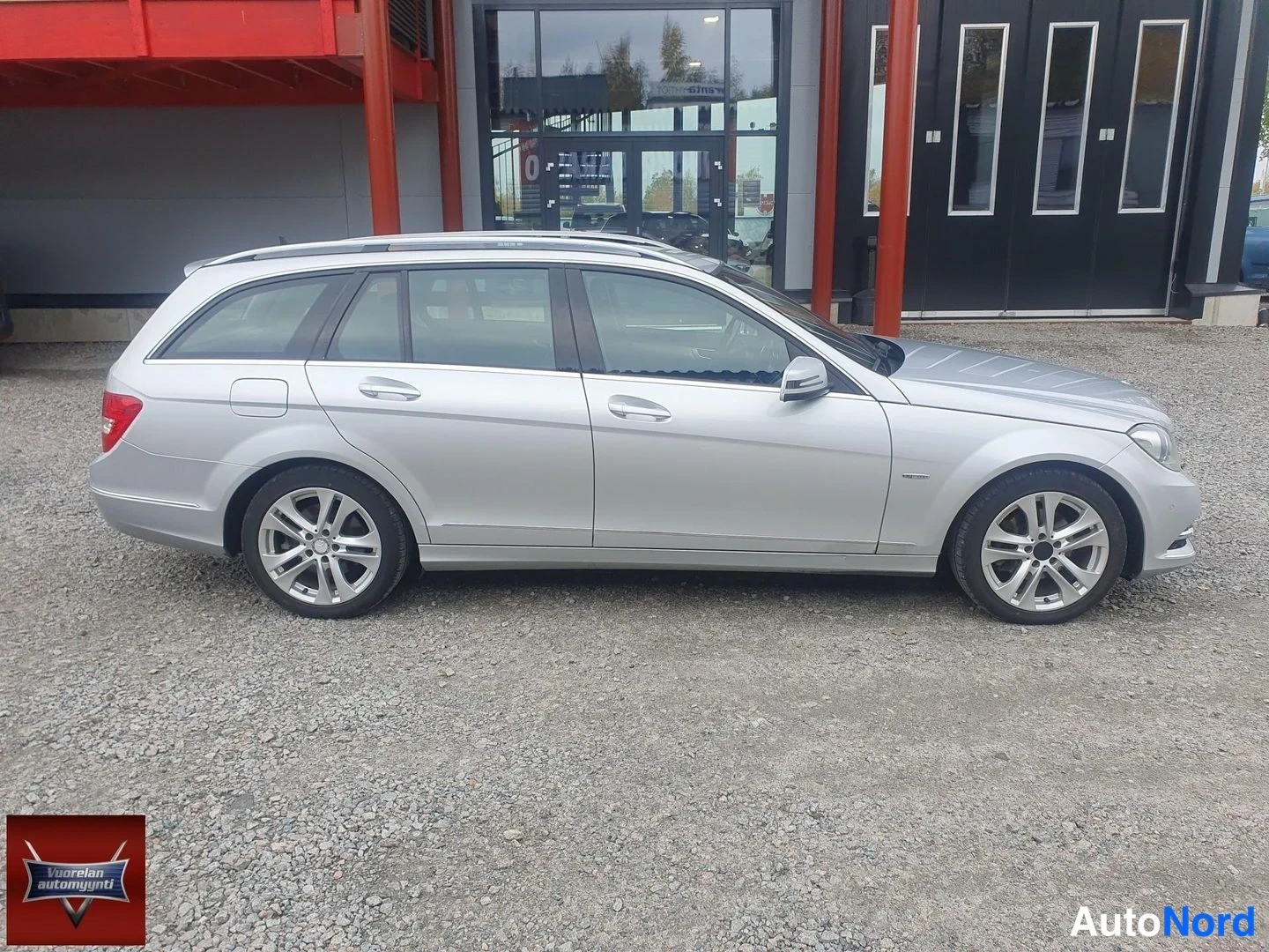 Hopea Mercedes-Benz C 250 CDI 2012, sivulta, kuva 4