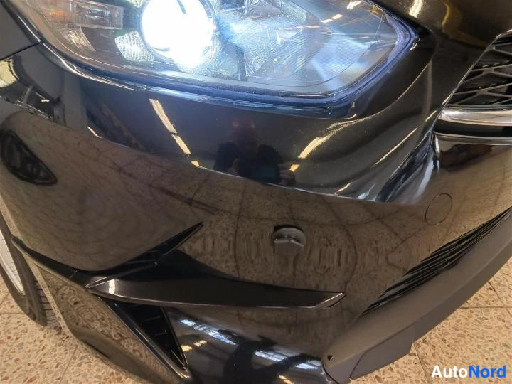 Musta Kia Ceed 2022, yksityiskohta, kuva 17
