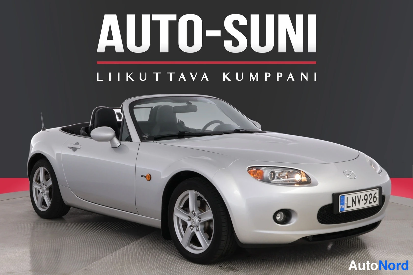 Hopea Mazda MX-5 2006, etuviisto, keula oikealle, kuva 2