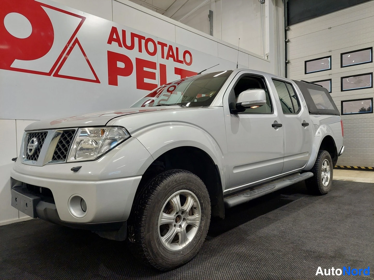 Nissan Navara 2,5 dCi LE 4×4 Double Cab 171 hv 2007