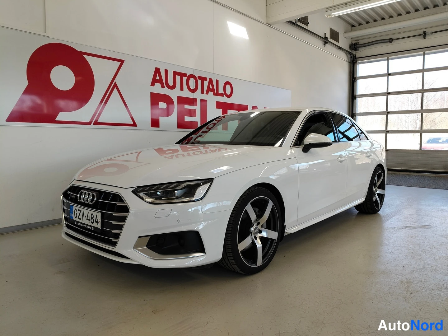 Audi A4 Business S line 40 TFSI quattro 2021
