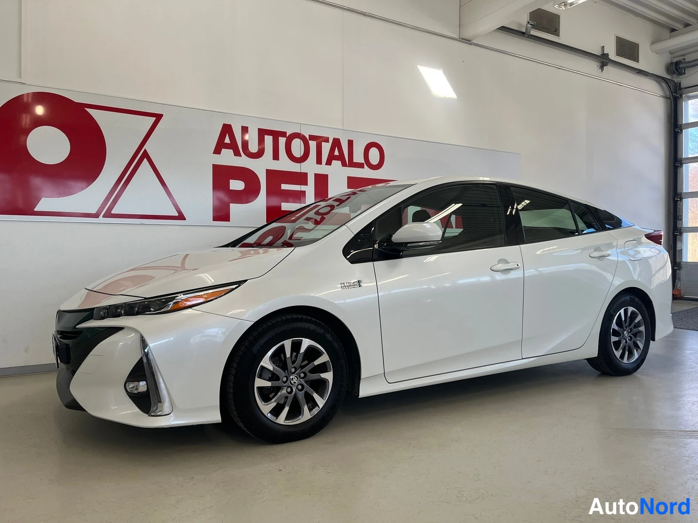 Toyota Prius PHEV Plug-In 2017