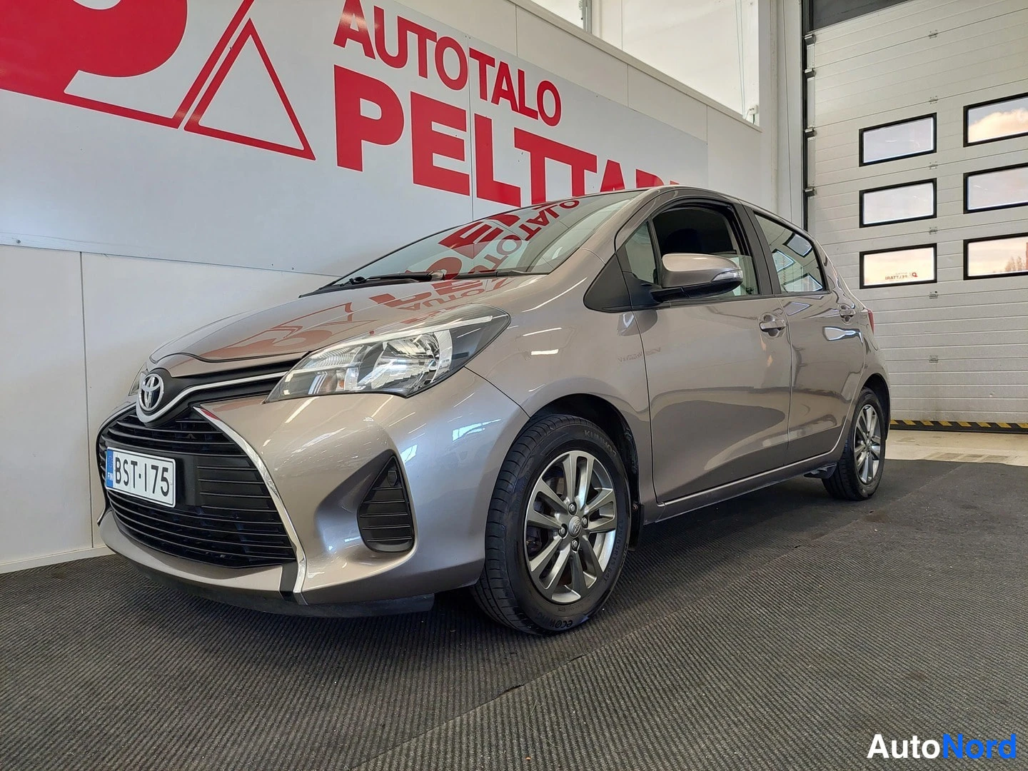 Toyota Yaris 1,33 Dual VVT-i Active 2015