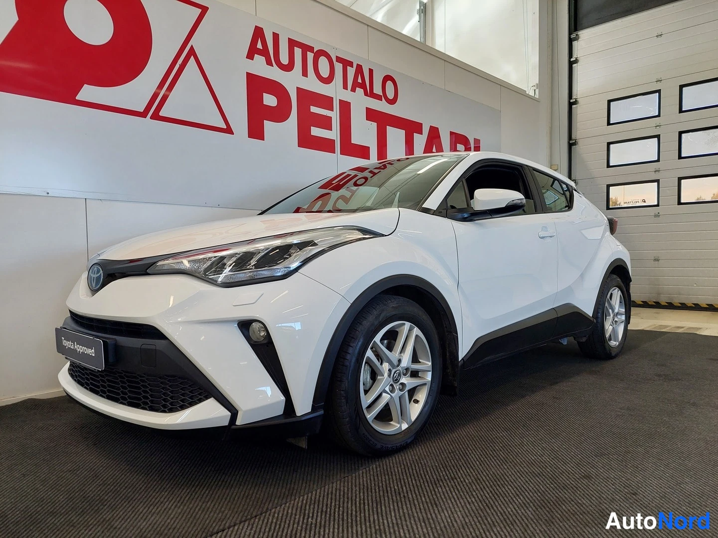 Toyota C-HR 1,8 Hybrid Active Plus 2023