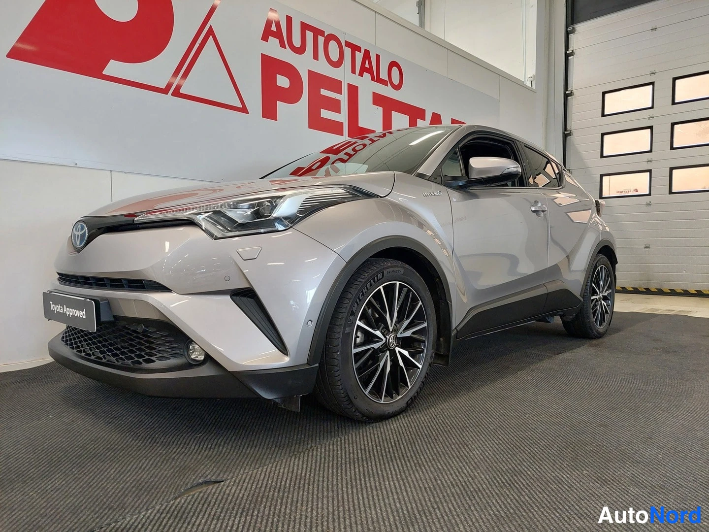 Toyota C-HR 1,8 Hybrid Premium 2017