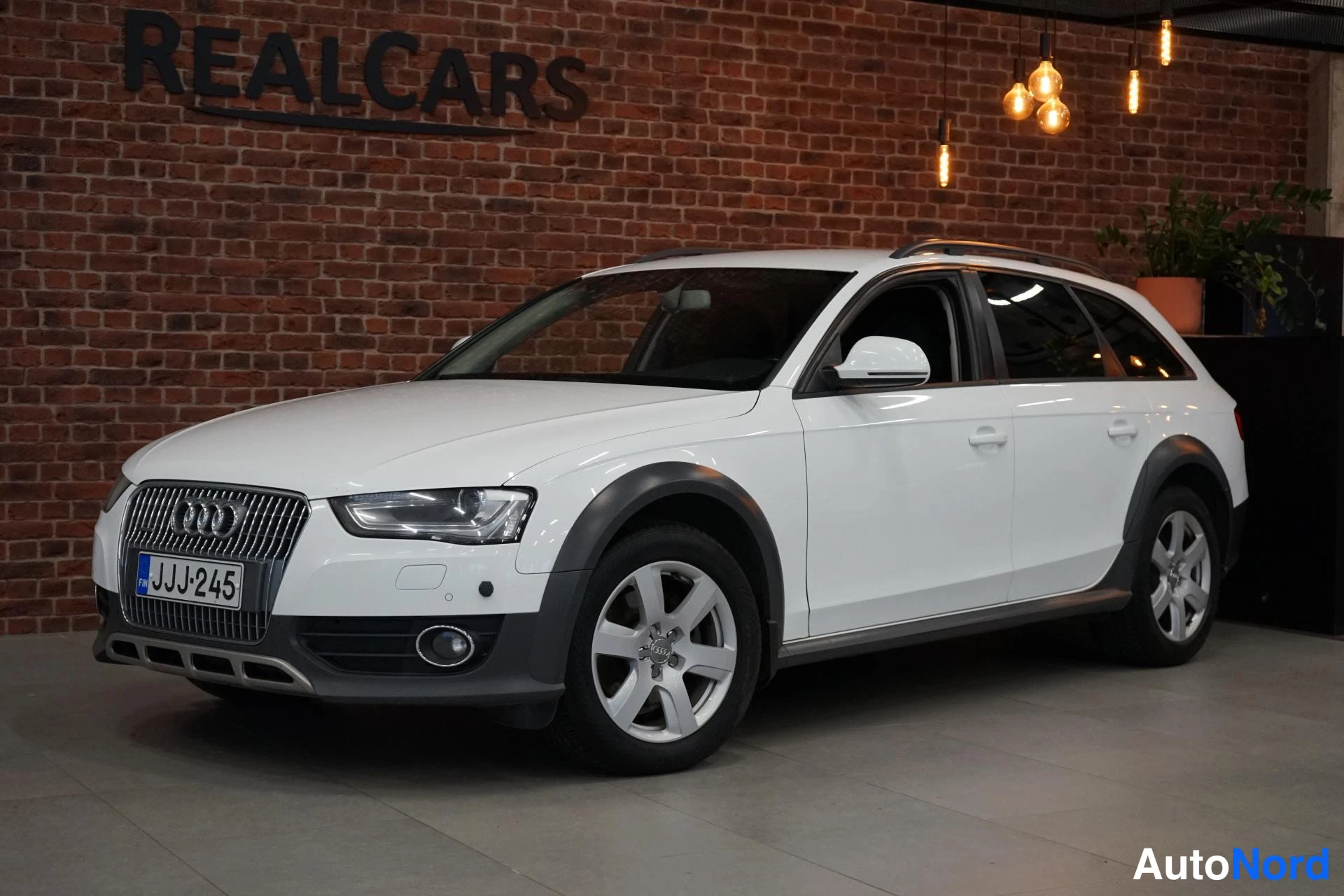 Audi A4 Allroad 2014