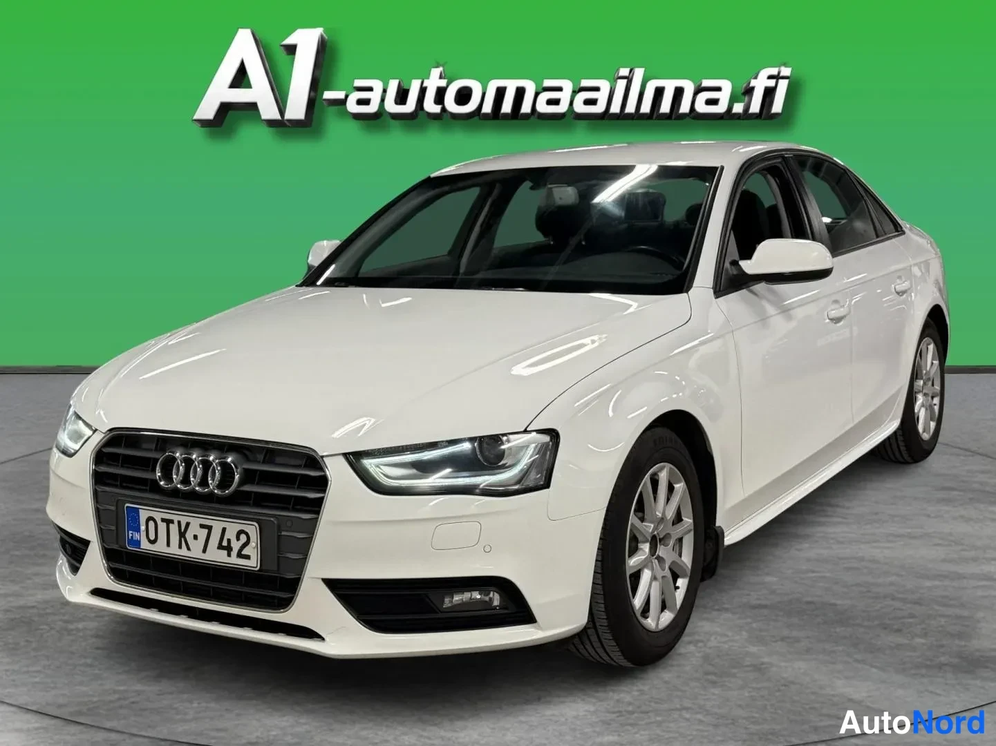 Audi A4 Business 2,0 TDI 2012
