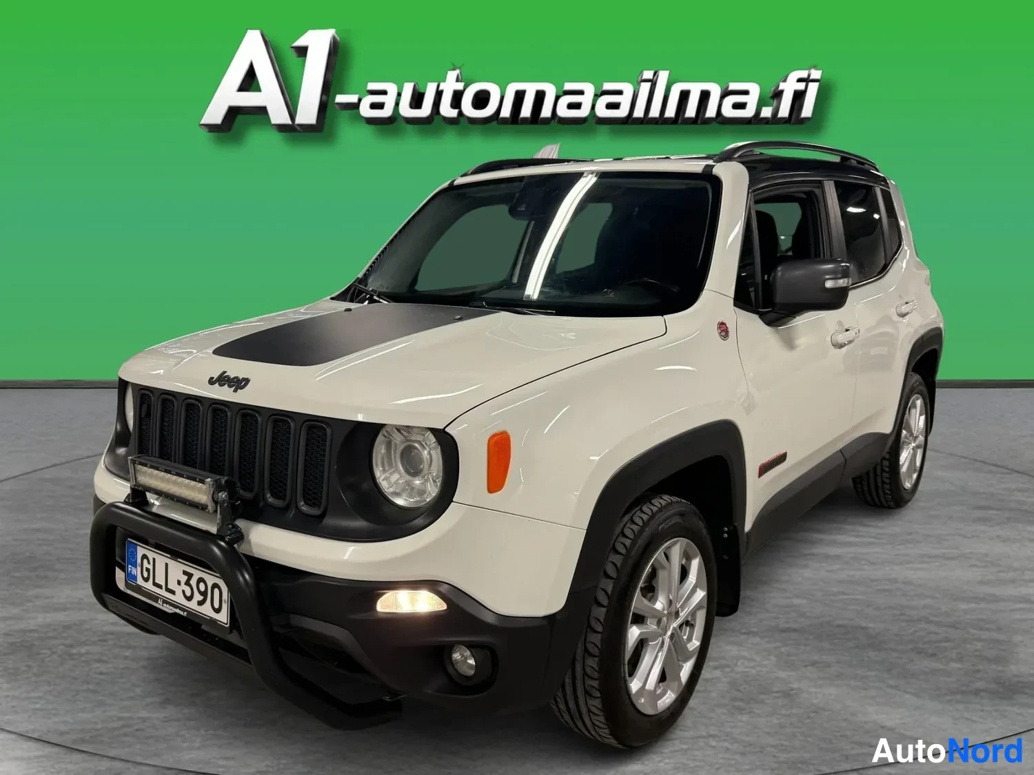Jeep Renegade 2,0 MultiJet 170hv AT9 4WD Trailhawk 2015