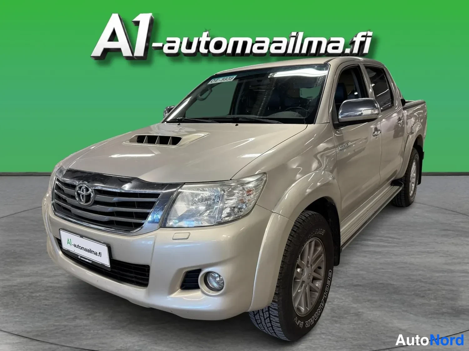 Toyota Hilux Double Cab 3,0 D-4D 171 4WD Aut 2013