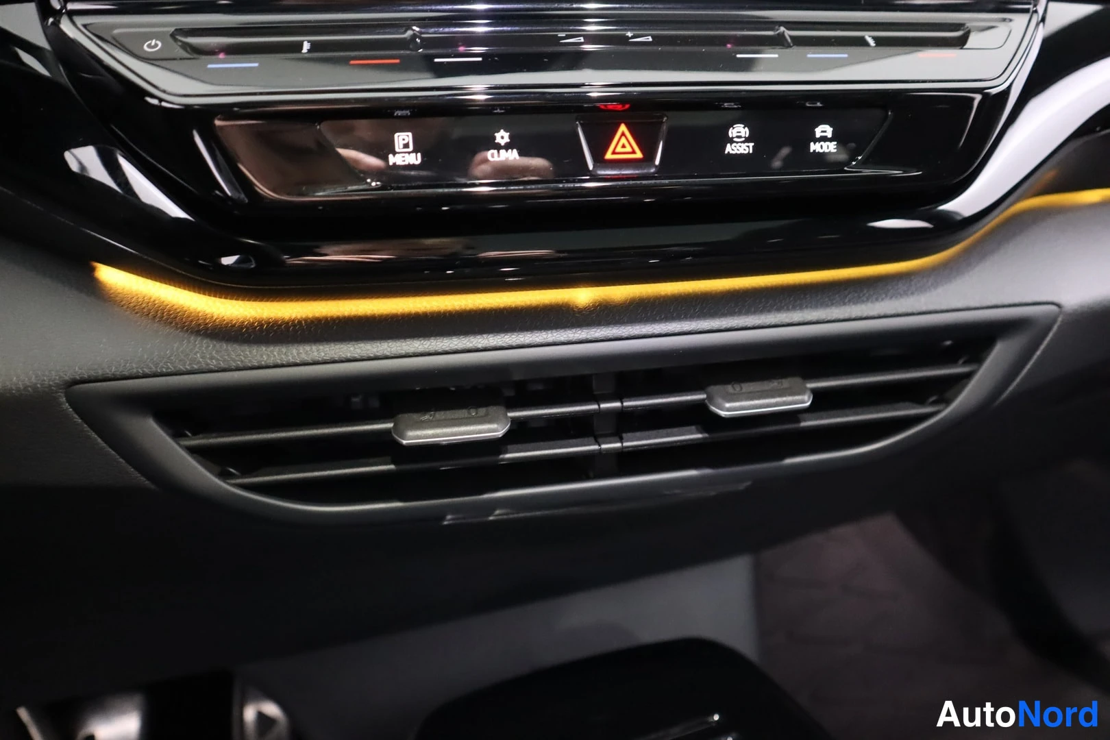 Hopea Volkswagen ID.4 2023, yksityiskohta, kuva 18