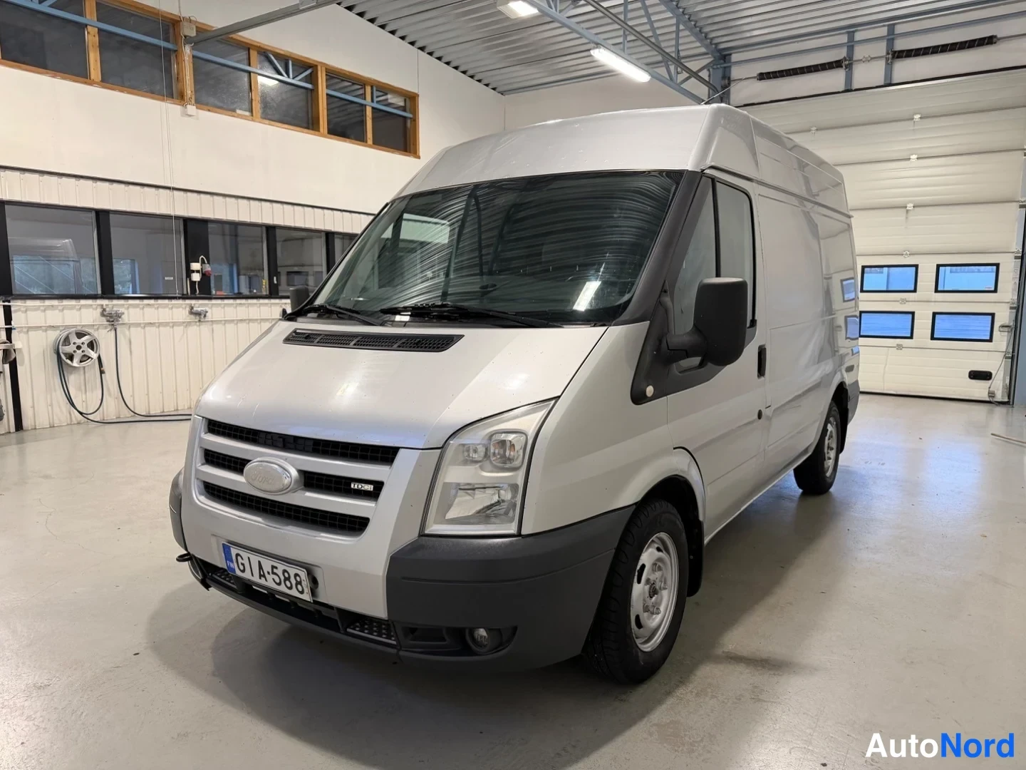 Ford Transit 300S 2,2TDCi Trend 2008
