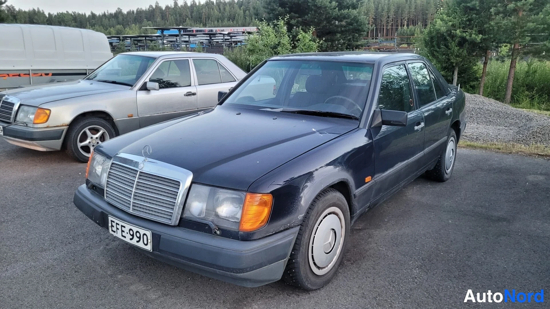 Mercedes-Benz E 300 d 1987