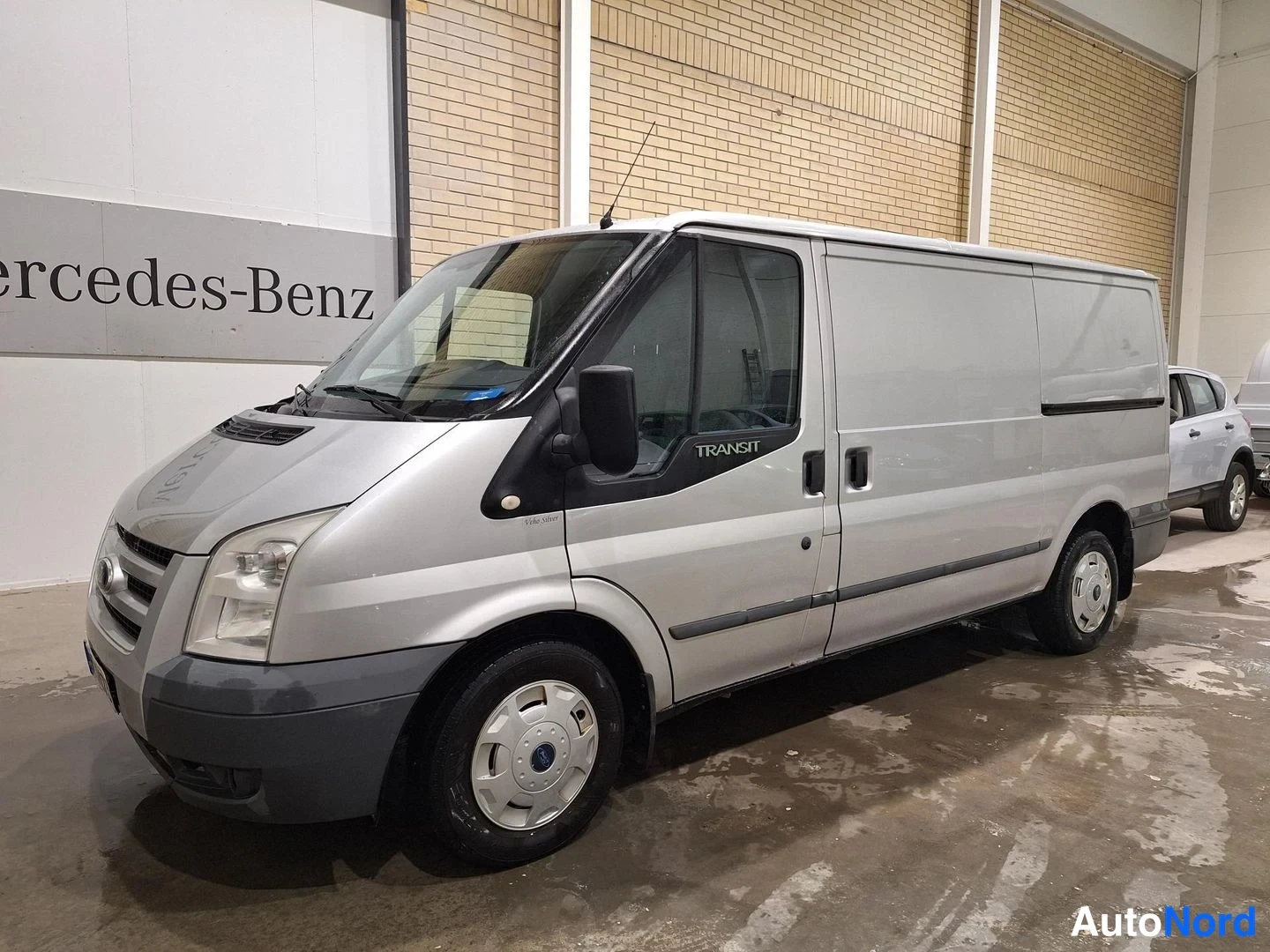 Ford Transit 2.2, 2011