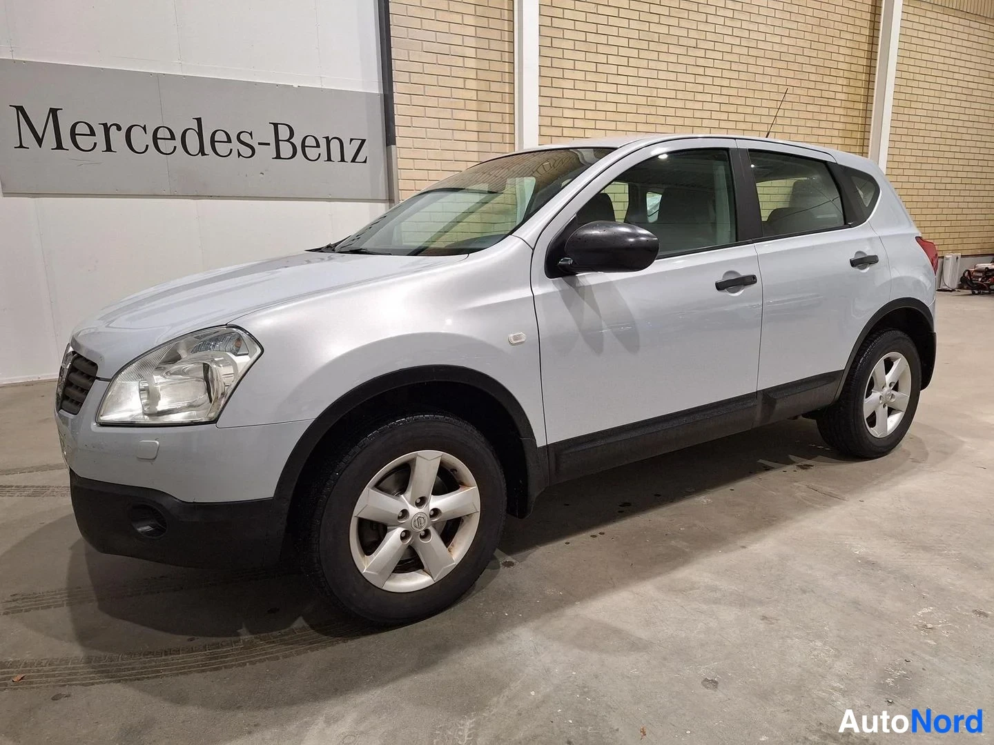 Nissan Qashqai 1,6 Visia 2009