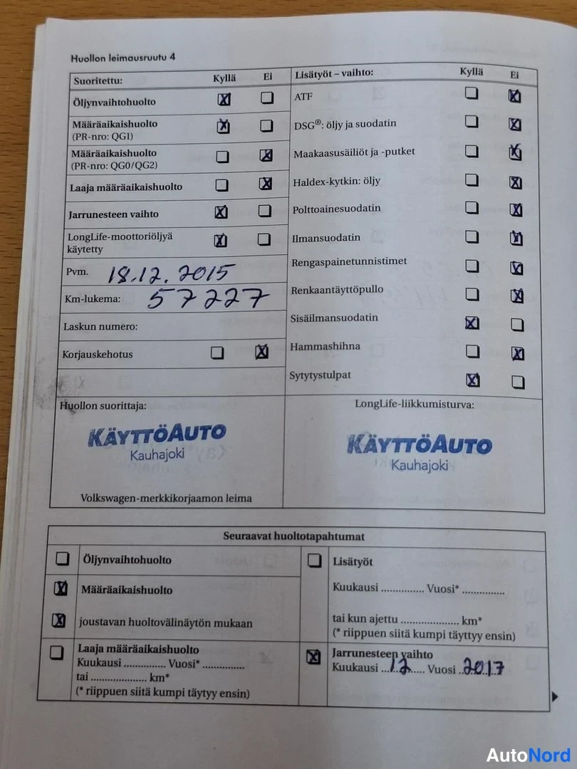 Asiakirja: This page is Huollon leimausruutu 4 and records a service on 18.12.2015 with a mileage reading of 57227 km. The 'KäyttöAuto Kauhajoki' stamp is visible.