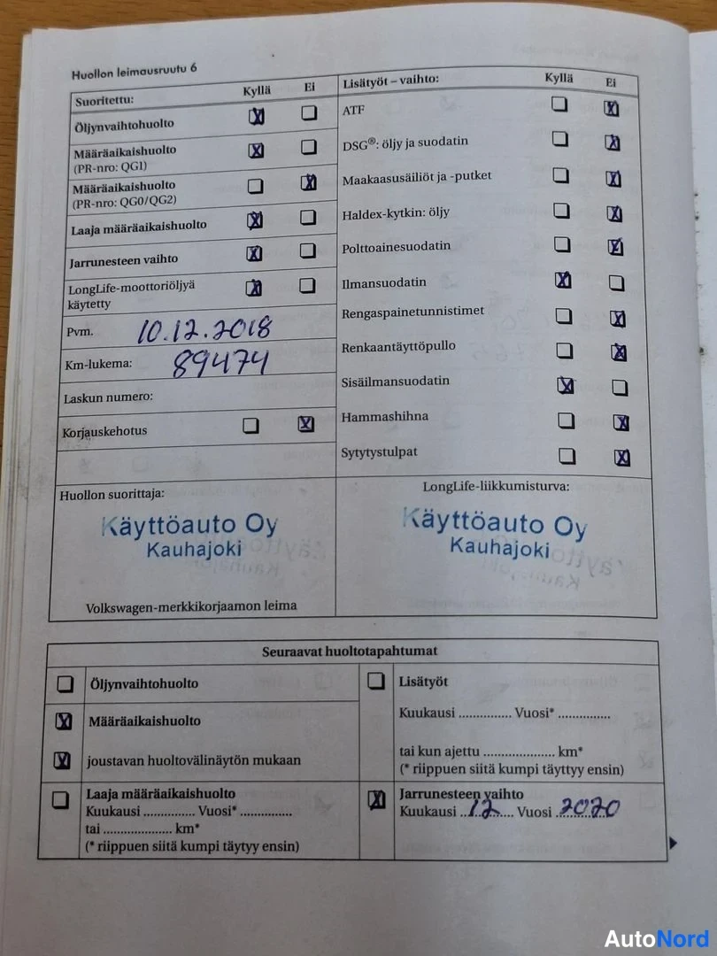 Asiakirja: Huollon leimausruutu 6: Käyttöauto Oy Kauhajoki, päivätty 10.12.2018, km-lukema 89474.