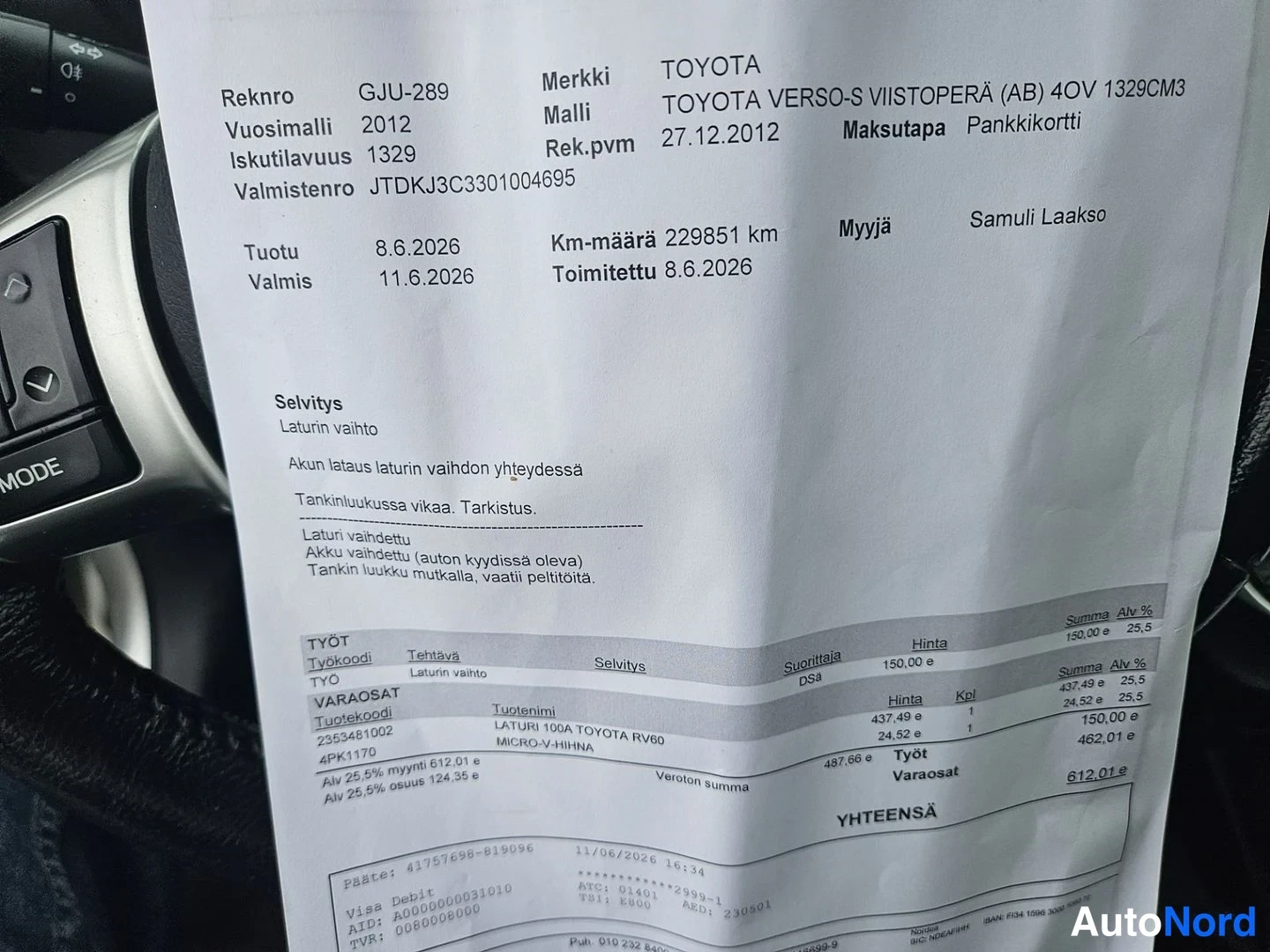 Asiakirja: Korjaustötilaus ja -lasku ajoneuvosta TOYOTA VERSO-S, rekisteritunnus, ajetut kilometrit 229851 km.