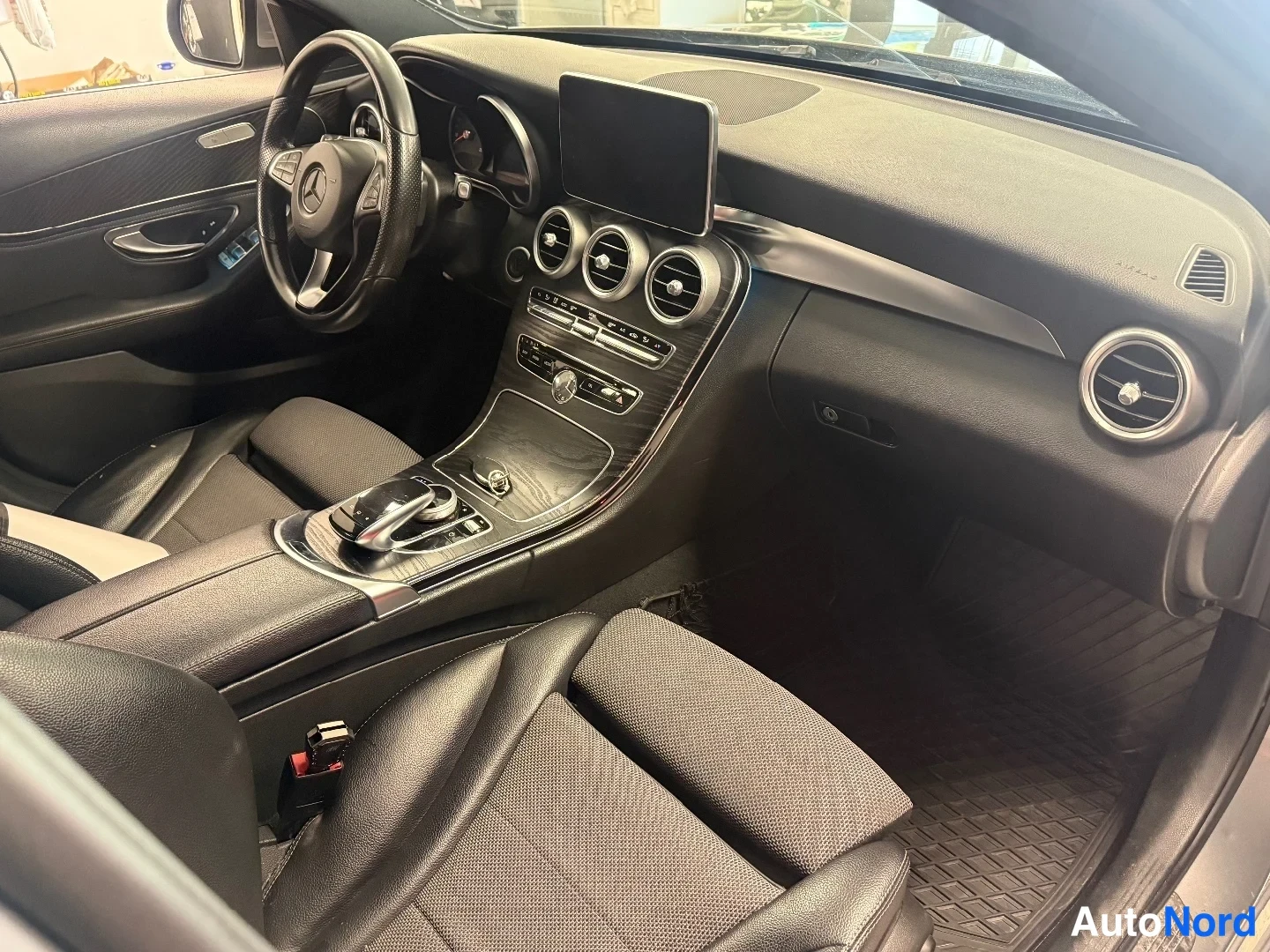 Harmaa Mercedes-Benz C 250 d 4MATIC 2015, kuva 7