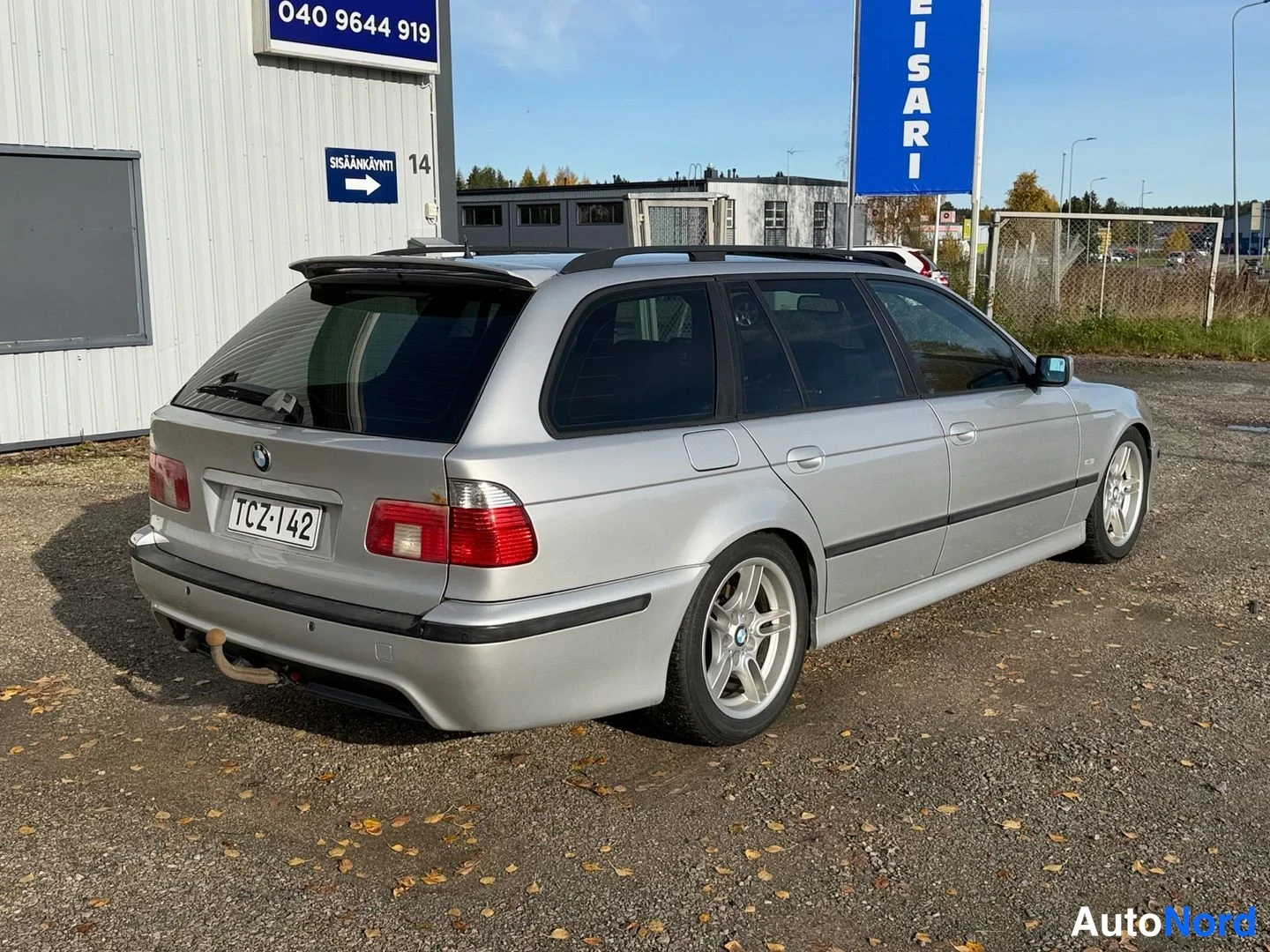 Hopea BMW 530d 2002, takaviisto, kuva 11