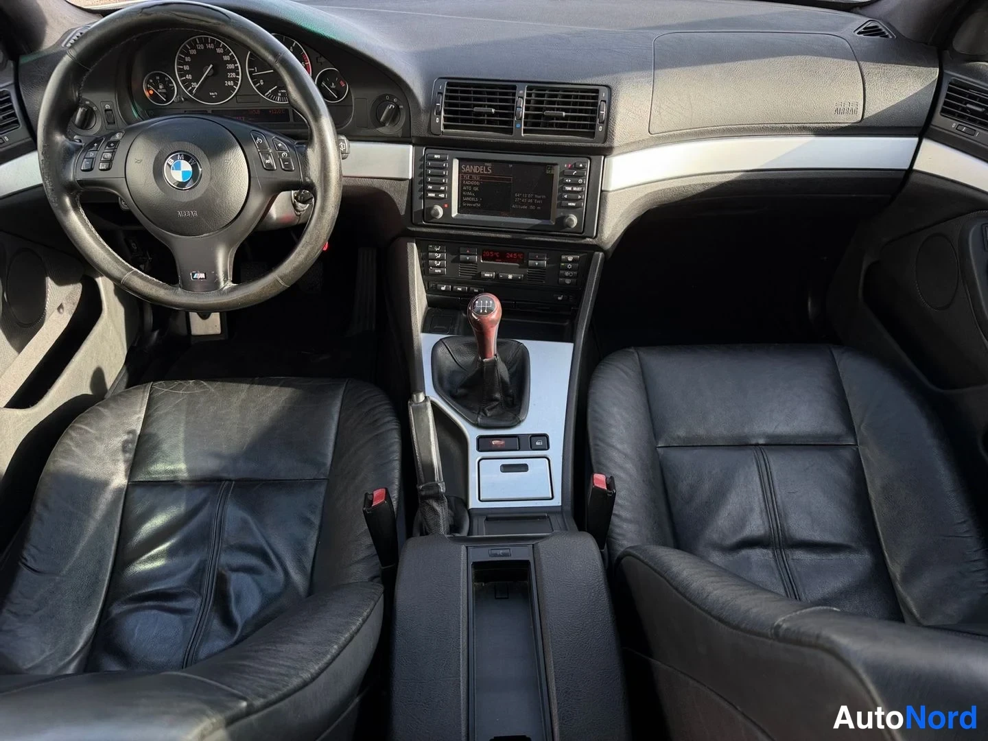 Hopea BMW 530d 2002, etuviisto, keula vasemmalle, kuva 3