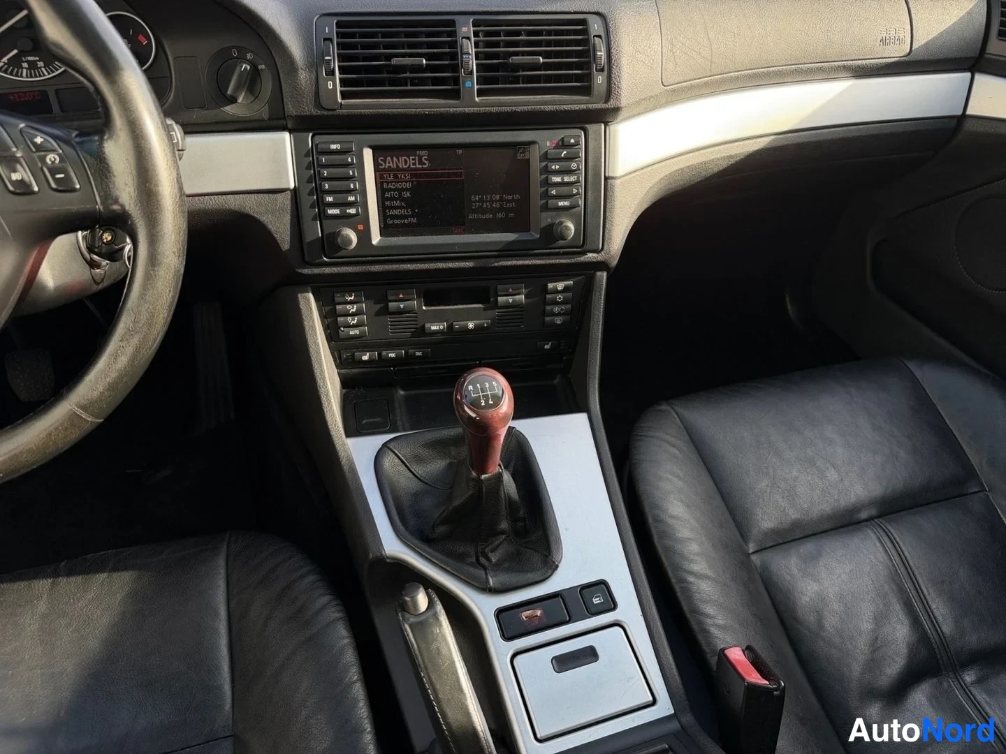 Hopea BMW 530d 2002, etuviisto, keula vasemmalle, kuva 5