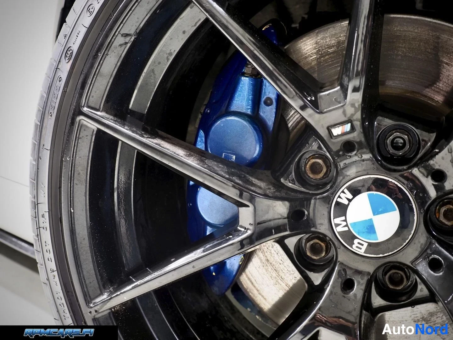 Valkoinen BMW M240i 2017, kuva 57