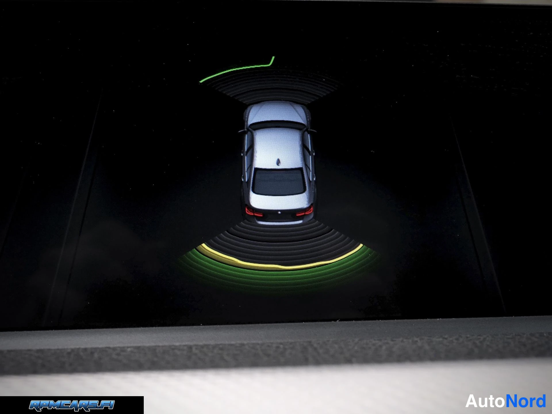 Sininen BMW 340i 2018, yksityiskohta, kuva 30