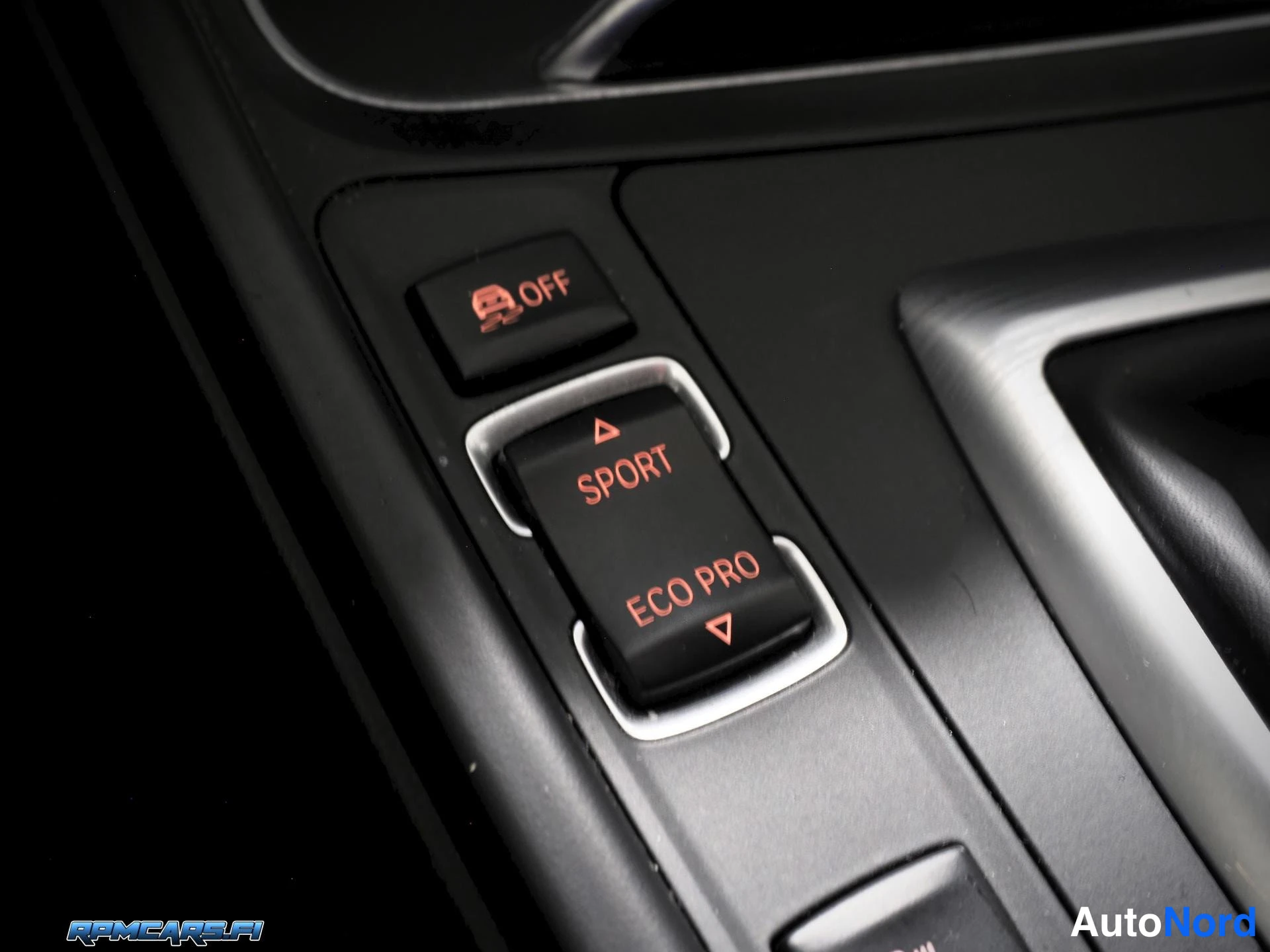 Sininen BMW 340i 2018, kuva 77
