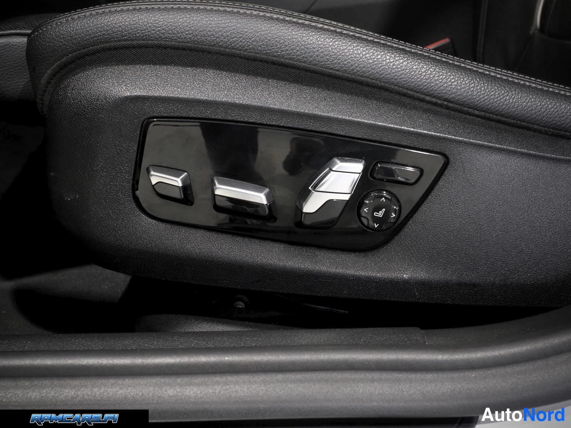 Valkoinen BMW 540d 2018, kuva 55